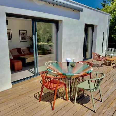 Maison Des Chenes 64 - بيت للعطل بوكو